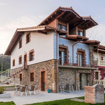 Apartamentos Turisticos El Ponton Arnuero Ngoại thất bức ảnh
