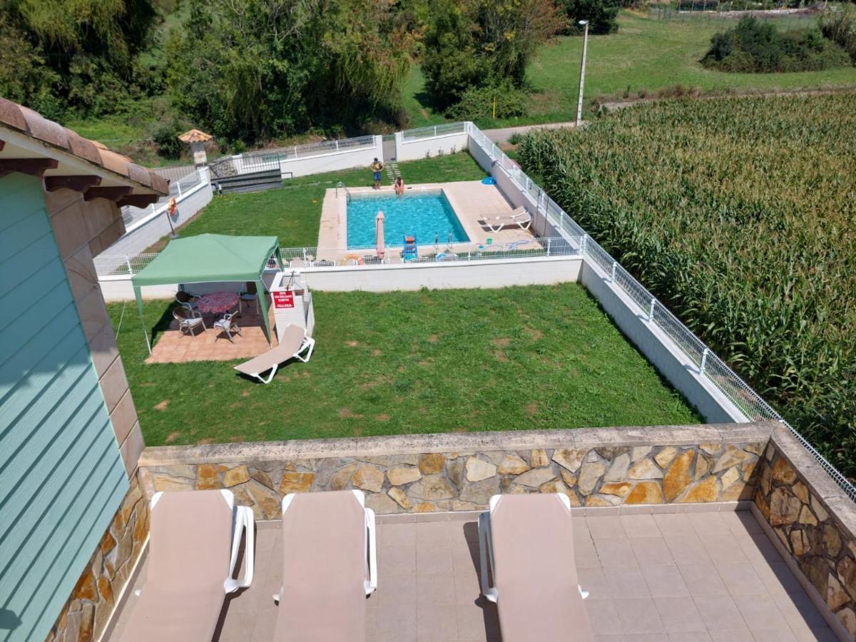 Apartamentos Turisticos El Ponton Arnuero Ngoại thất bức ảnh