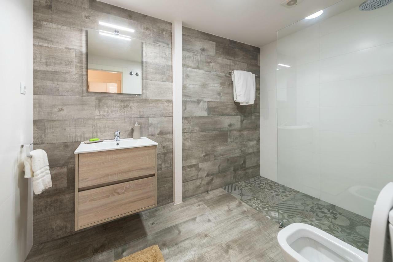 Apartamentos Turisticos El Ponton Arnuero Ngoại thất bức ảnh